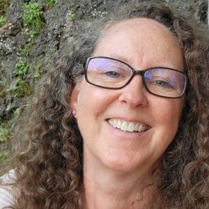 Meet your Posher, Molly